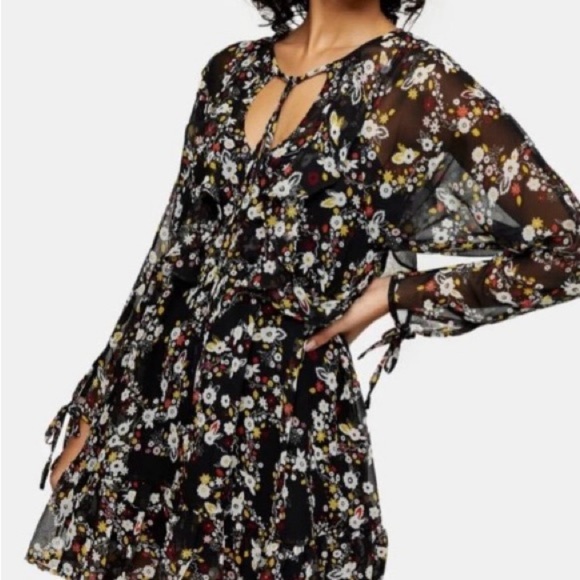 Topshop Dresses & Skirts - Nordstrom Black Floral Sheer Ruffle Mini Dress NWT Long Sleeve Size Small